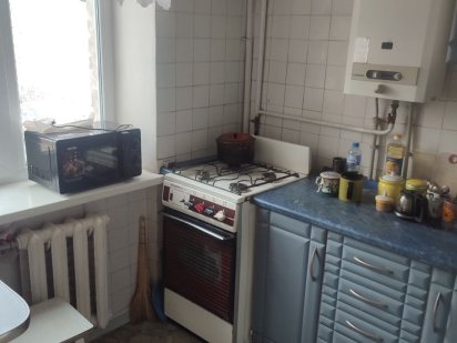 Продам 2-х комнатную квартиру в центре города улица Сосюры город Луганск Луганск