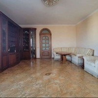 Продаж 2к квартири на вул. Клінічна 23/25, Солом'янський район Киев