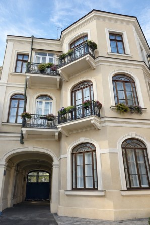 Терміново!Продам рідкісний історичний особняк у центрі Одеси на вулиці Ніжинській - фото 1