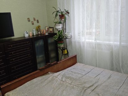 Продается 2-х комнатная квартира, квартал Заречный Луганск