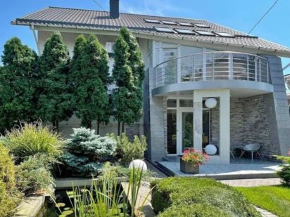 Продам 3-х поверховий  стильний будинок Белая Церковь