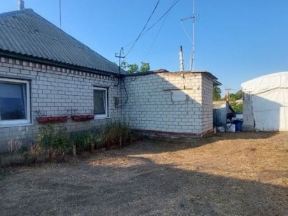 Продам частину будинку с.Садки ( від Кременчука  1 км) Кременчуг