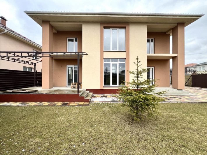 Будинок біля Ліцею, під чистовий ремонт 174 кв.м - фото 1