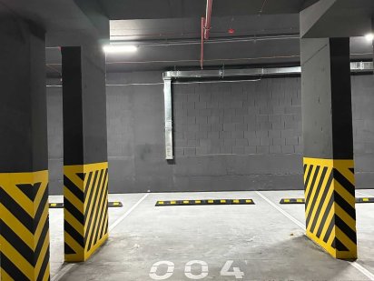 Продаж паркомісця в ЦЕНТРІ Івано-Франківська! Івано-Франківськ