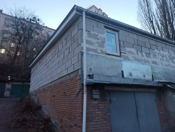 Продам гараж на 2 машины - фото 1