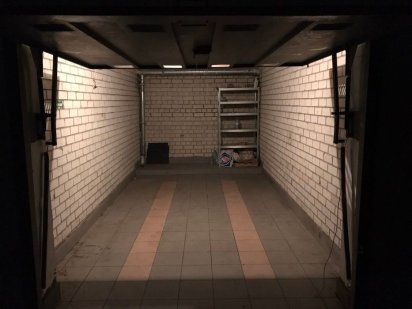 Гаражный бокс Кошица 1/38 (м.Харьковская) 1 этаж Путна ЖК Лебединый Київ