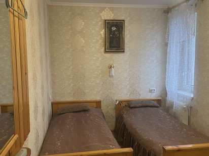 Оренда кімнати біля басейнів Берегово