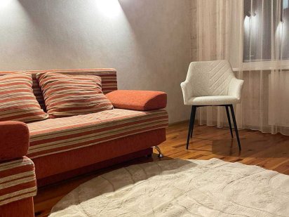 ОРЕНДА Двокімнатної квартири. Подобово. Зміїв. Змиев