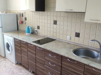 СВОБОДНА  своя 1 ком квартиру посуточно Чорноморськ