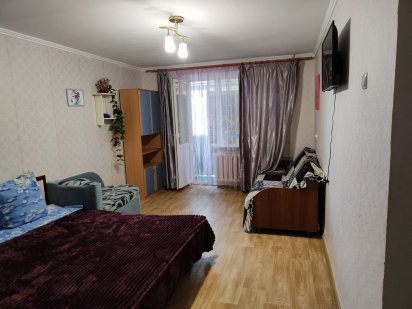 1 кімнатна КВАРТИРА аренда посуточно подобово оренда на сутки Чорноморськ