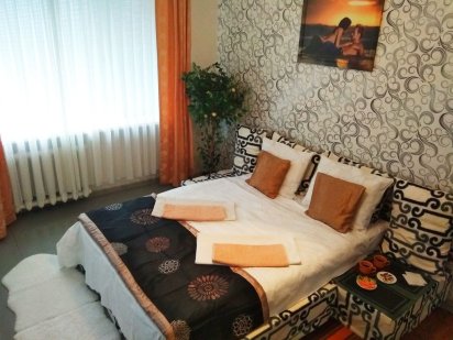 Уютная 2-к. кв-ра в Каневе Канев