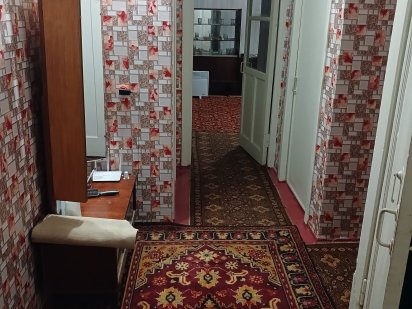 Квартира подобово центр . Можлива довгострокова аренда 12000 плюс ком. Краматорск