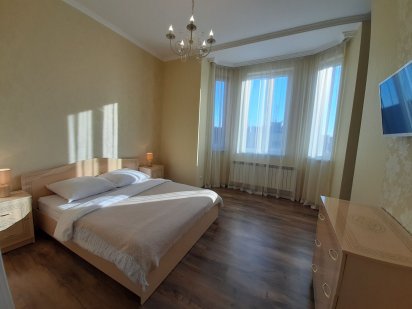 ЦЕНТР!!!Нова 2 кімн.LUX квартира Мукачево