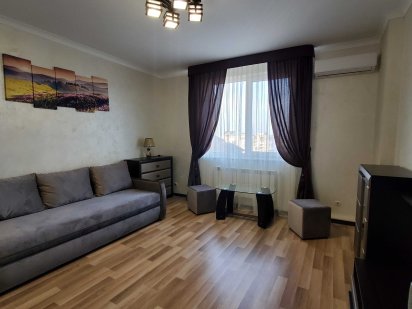 VIP - 2-ох кім. Помірецька, 9. Нова, Панорама Трускавець