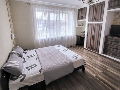 Квартира новобудова  подобово. ЦЕНТР, ОАЗИС, РОЗВИТОК 5ХВ Хмельницький