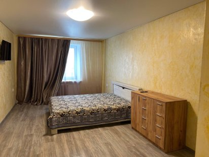 Новобелярская 28, сдам 2 ком. Квартиру Южное