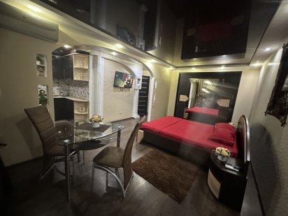 Сдам квартиру с дезайнерским ремонтом Артем Кривий Ріг