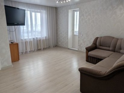 Здам Двокімнатну квартиру подобово (посуточно). з кондиціонером в цент Суми