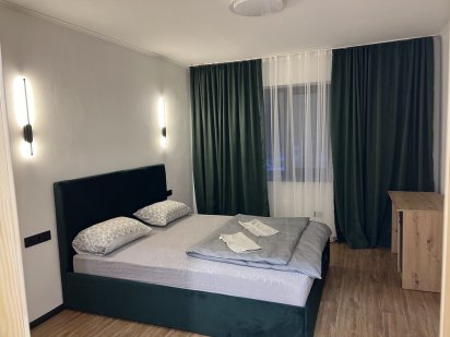 Квартира подобово , погодинно. Біля авто-жд вокз. 5 хвилин до Центру Ужгород