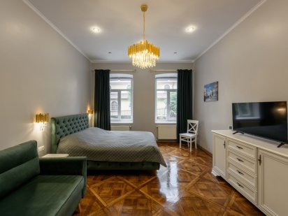 Boutique на Кобилянській до 4х осіб Черновцы