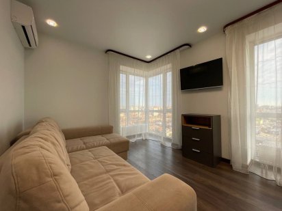 ЖК Миронова! 2 кв Центр. Почасово/Посуточно/ Дніпро