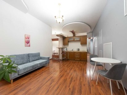 Затишна  квартира у центрі,  Майдан Незалежності Київ