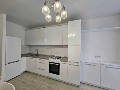 Посуточно/ Погодинно квартира в центрі.