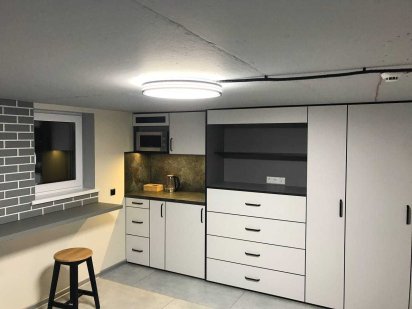 Оренда подобово 1-к. квартири-студії на Позняках (вул. О.Пчілки 7) Киев