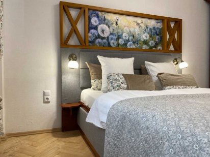 Подобово оренда квартира вільна центр Звітні документи 10 хв до жд Львів