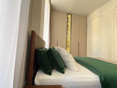 Вільна подобово центр можна на місяць  10 хв до ж д вокзалу Звітні док Львів