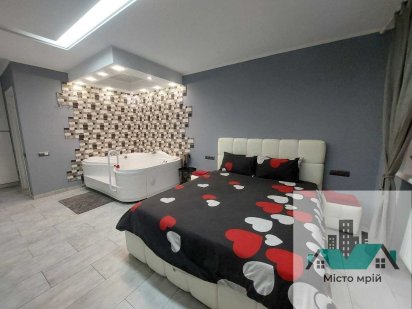 Квартира з джакузі у Львові! Подобово, тиждень, на місяць. Львів