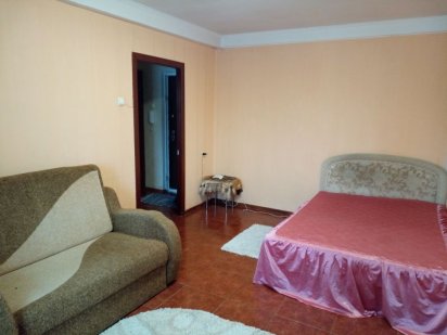 Оболонь, погодинно -500 грн, подобовоово, 2 поверх, кондиціонер,газ Киев