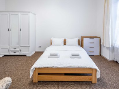 Тихенька 2 квартира в центрі з парковкою, тільки після ремонту. Львов