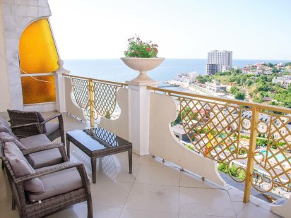 Аркадия ПОСУТОЧНО  Аркадийский дворец 3 мин моречко! Одесса