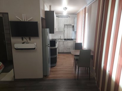 Квартира подобово Синельниково