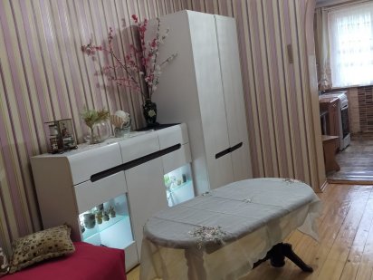 Здаю квартиру студію для постояльців в смт Східниця ,у центрі міста Сходница