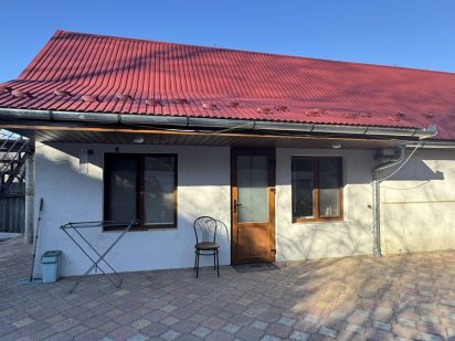 Подобово оренда затишного нового будинку Берегово Берегове