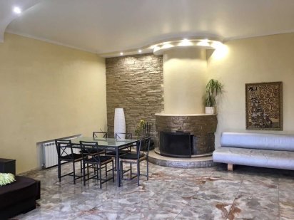 Дом 450 кв. До 35 человек. Сауна, беседка, теннис, генератор, бассейн. Київ