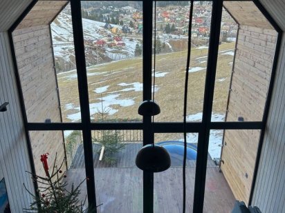 Оренда будинку у горах. Відпочинок у Карпатах Поляница