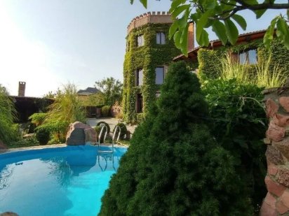 Аренда дома с Бассейном и Чаном на Голубом озере . Подгорцы