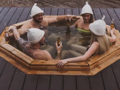 відпочинок у дерев'яних будиночках чан сауна у подарунок! Сходница