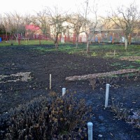 Участок с коммуникациями.Три километра от Песчаного массива. Белая Церковь