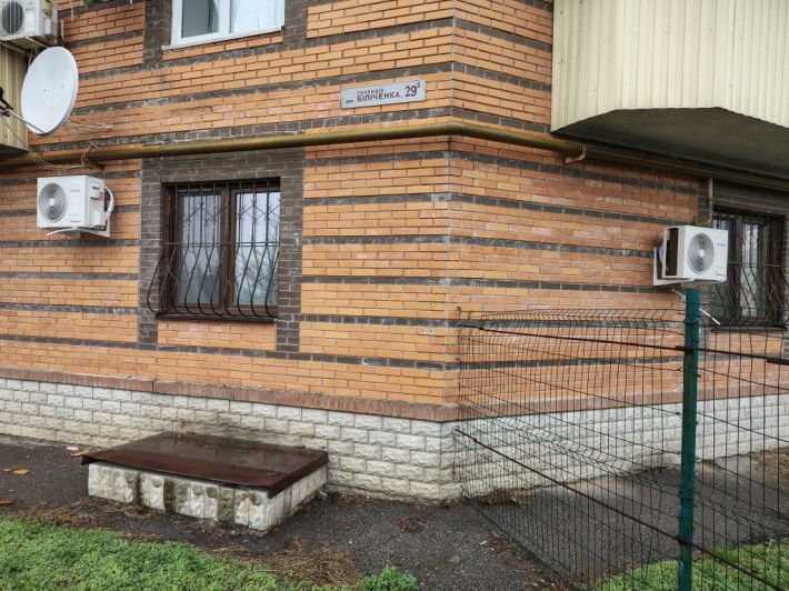 Продам 1 кімнатну квартиру 48м2 - фото 1