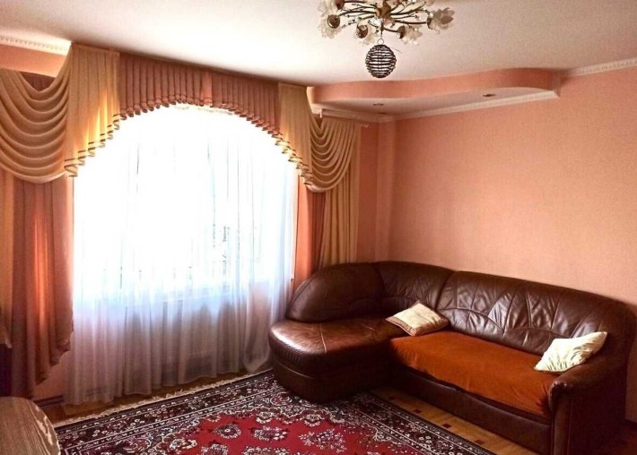 3 кім. Вул. Торговиця - фото 1
