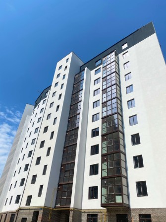 Власник!Продам 2 кім квартиру ЖК Айсберг! ТОРГ - фото 1
