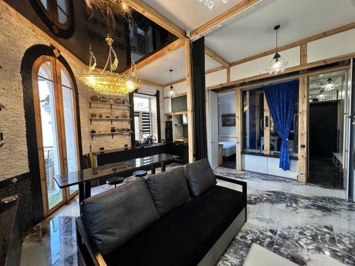 Продаж 2к квартири Арсенальна Печерськ Хрестовий провулок Лаврська - фото 1
