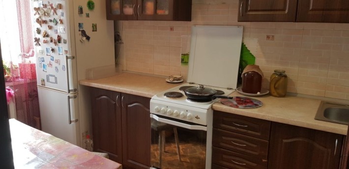 Продам трикімнатну квартиру в ПЗР, вул. Сумгаїтська. - фото 1