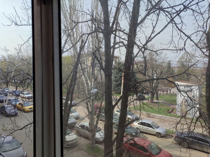 Продаётся двух комнатная Сталинка на Красной площади. - фото 1