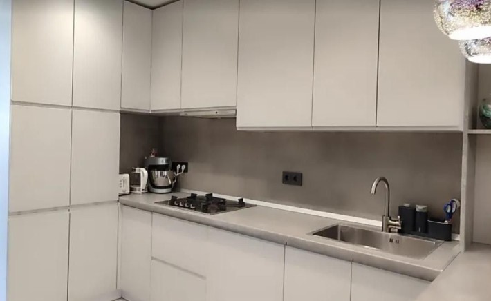 Продам сучасну 1 кімнатну квартиру - фото 1
