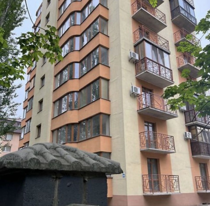 Продаж квартири мансардного типу Новобудова Космонавтів - фото 1